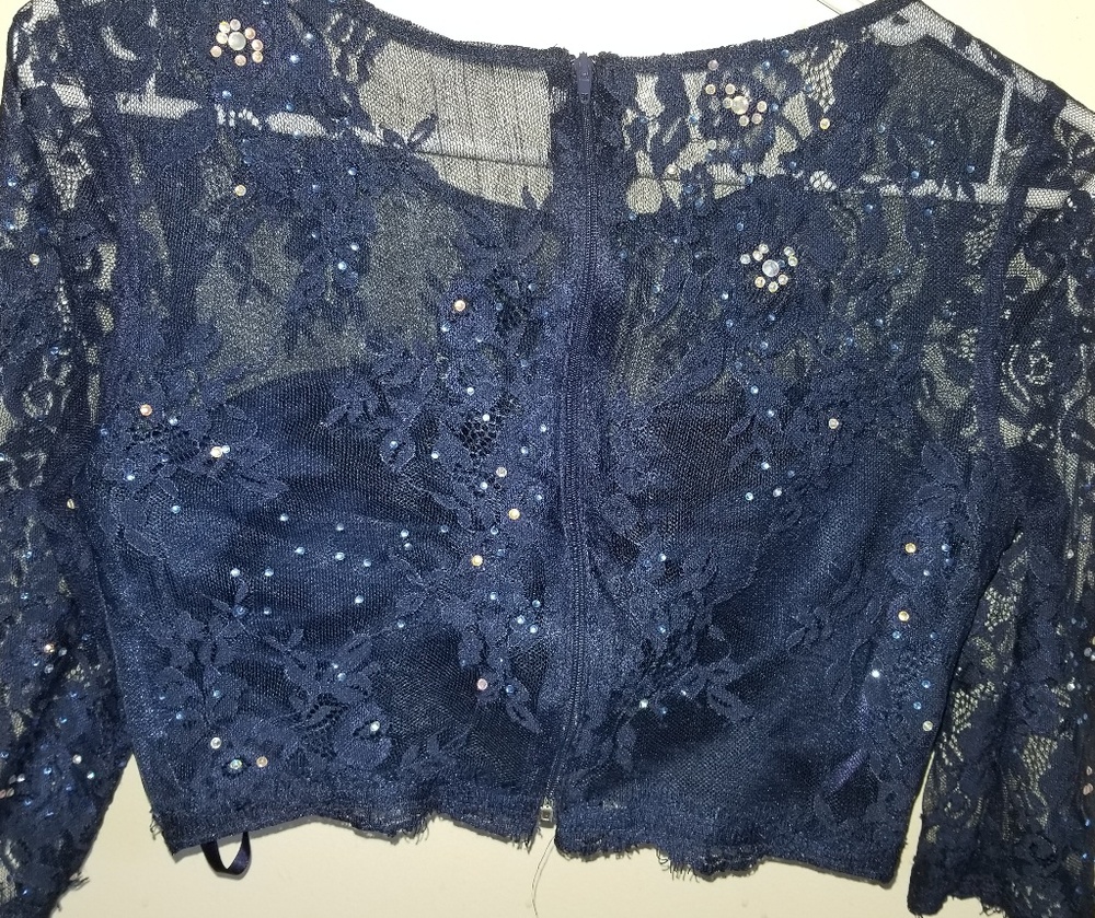 PROM DRESS - Picture 4 of 4